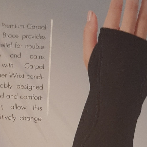 Brace for carpal tunnel - Picture 1 of 1